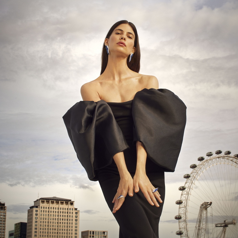 مجوهرات دار Garrard