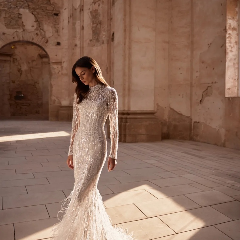 ياقات فساتين الزفاف@millanova