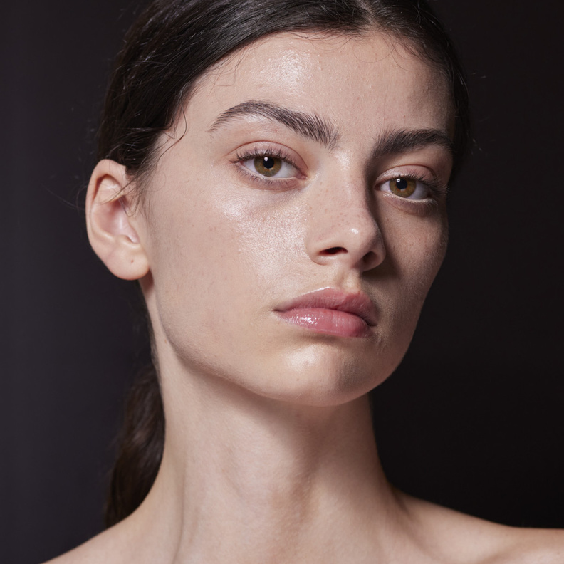 حقن الدهون الذاتية في الوجه لاستعادة نضارة بشرتك