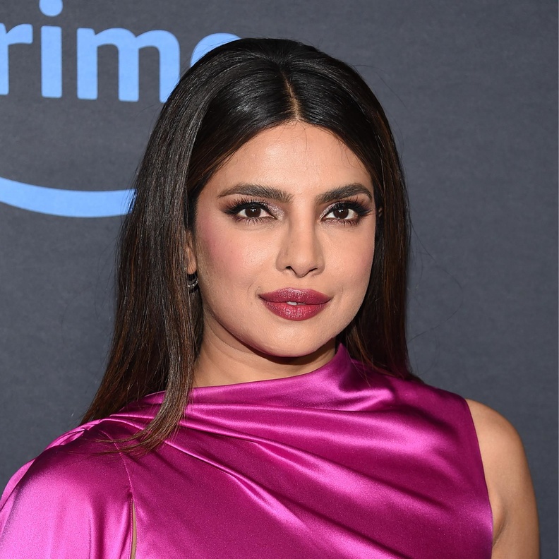 روتين للعناية بالبشرة تحتاجه كل إمرأة لتسير على خطى بريانكا شوبرا