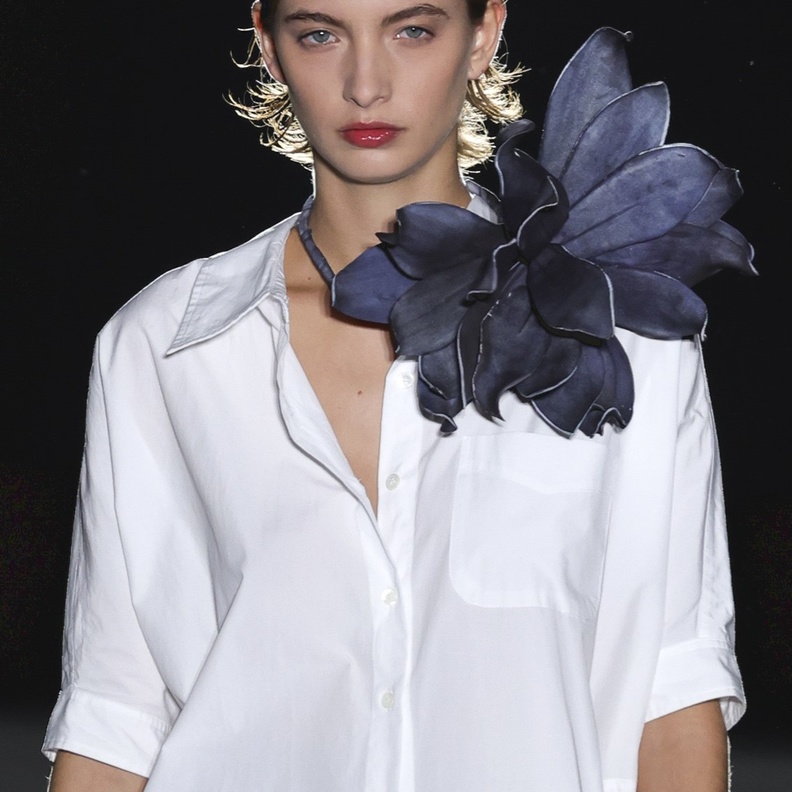 للطالبة الجامعية ..استقبلي شهر نوفمبر مع أجدد عطور  ننصحك بها بنفحات ناعمة