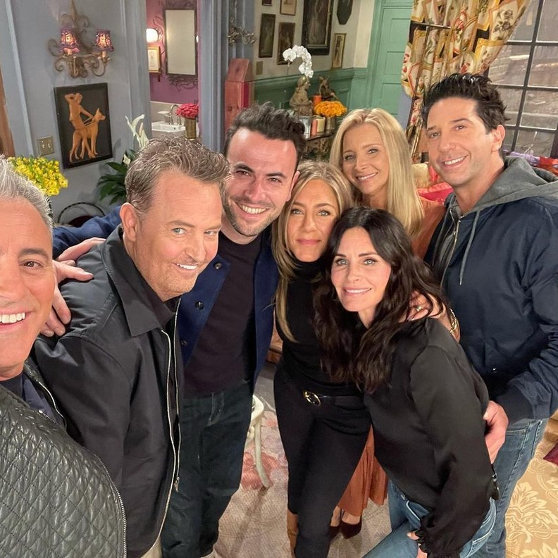 نجوم مسلسل "Friends"