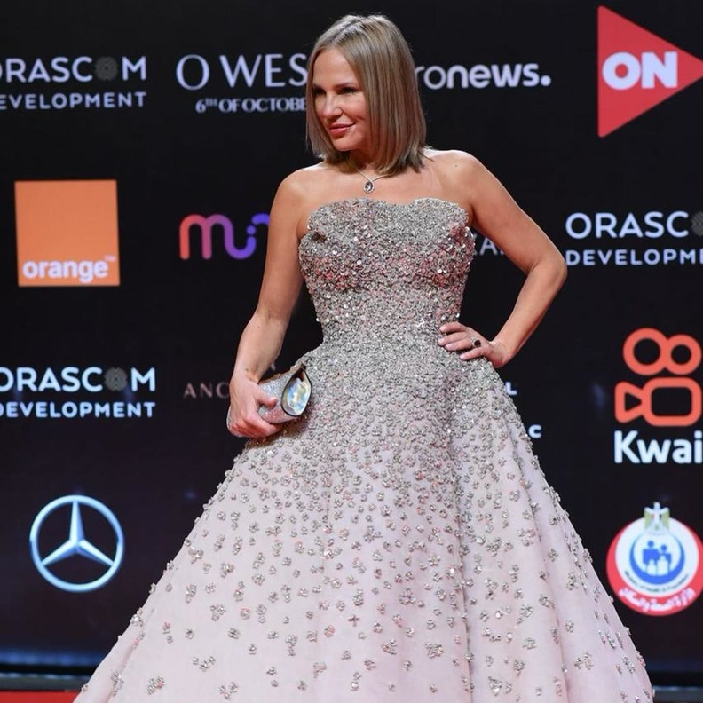 خزانة شيرين رضا ضيفة "هي هب 2023" مليئة بالأزياء العصرية التي تجعلها تبدو أكثر شبابًا..شاهدوا أجملها