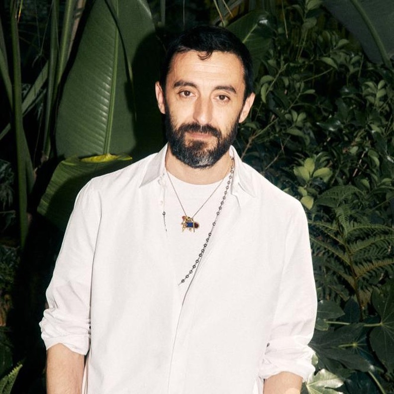 Blumarine تعيّن والتر تشيابوني مديرًا إبداعيًا للدار