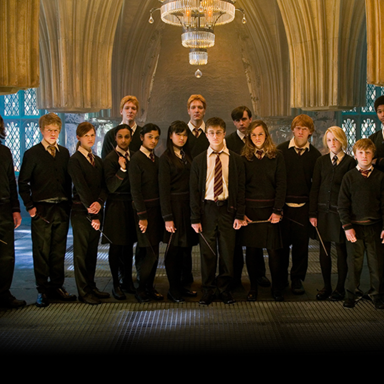 في يومهم العالمي.. أعمال فنية رصدت أحوال الطلاب ما بين التخبط والأمل 