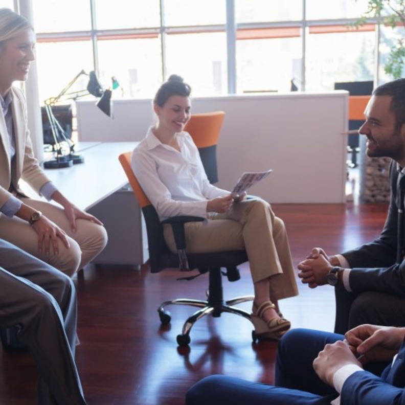 7 نصائح لتحسين مهارات التواصل مع الآخرين