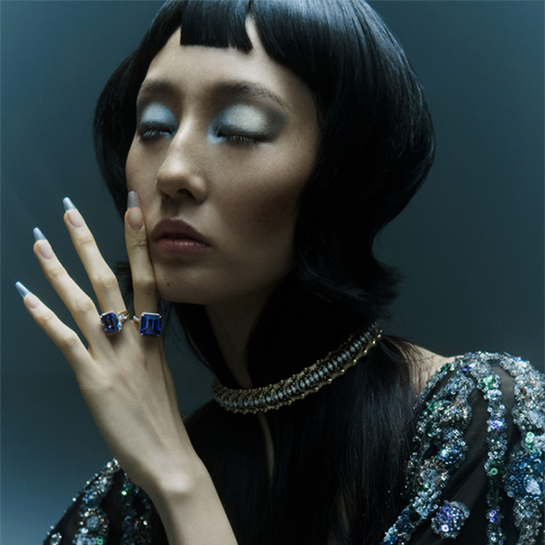 جلسة تصويرية خاصة بـ"هي" تحت عنوان "من الظلمة ينبثق النور"