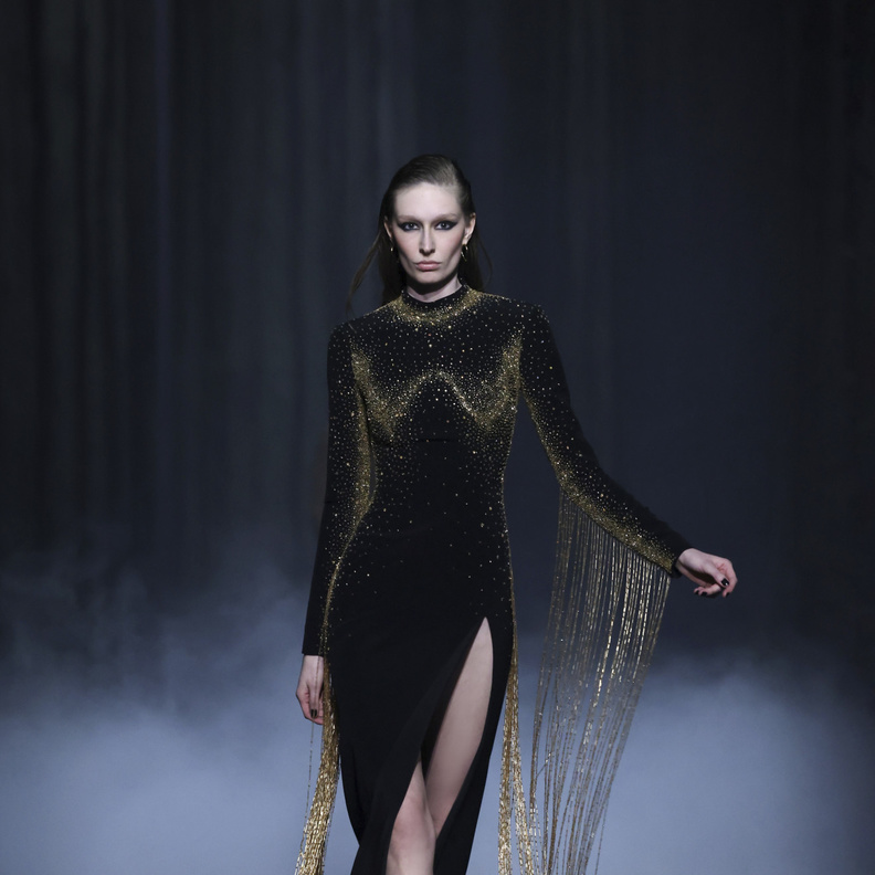 الشراشيب إضافة مميزة على إطلالتك في خريف وشتاء 2023