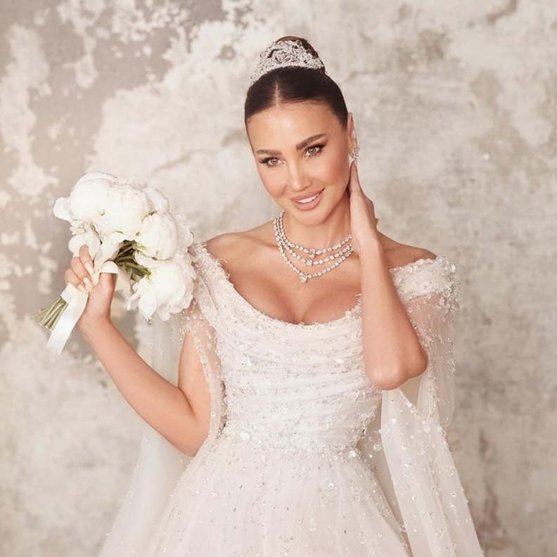 غنى غندور في حفل زفافها