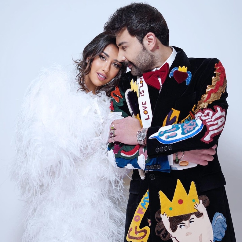 فرح الهادي وعقيل الرئيسي في لقطة مميزة