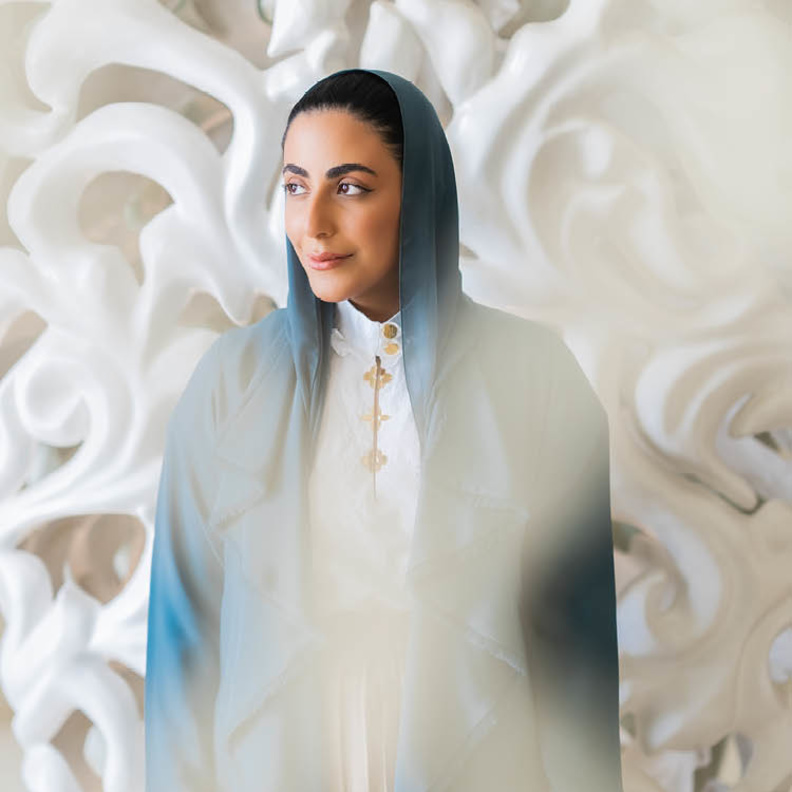 مريم المنصوري 