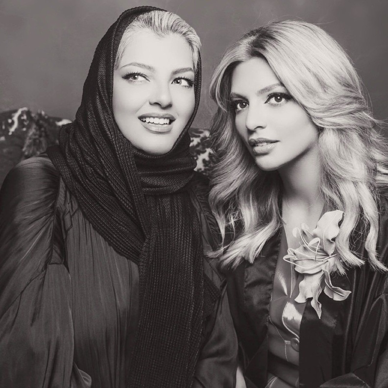 المصممتان الشقيقتان علياء وعبير عريف