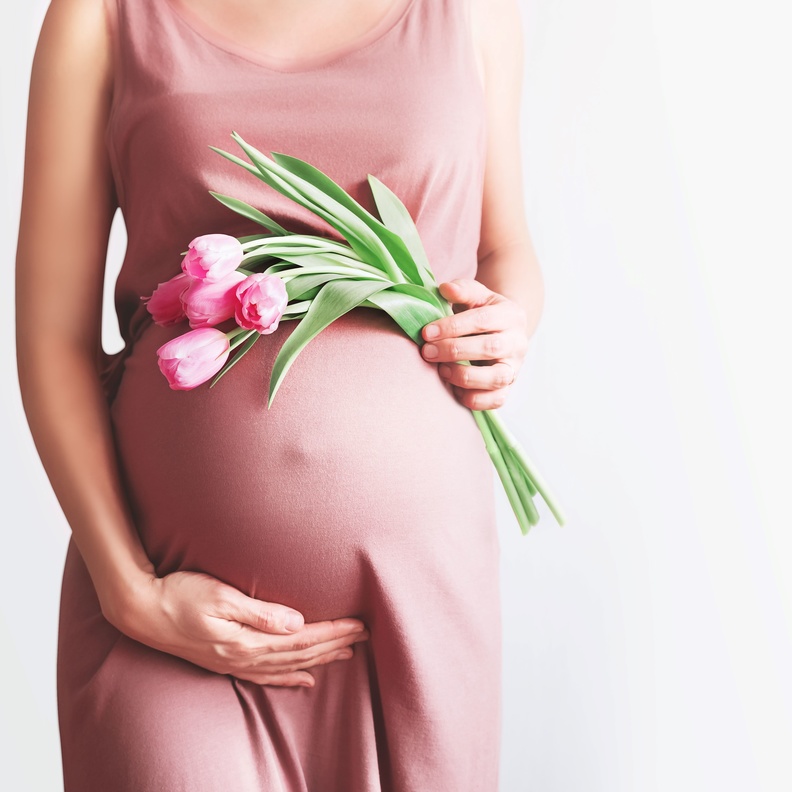 الولادة القيصرية أحد مخاطر زيادة الوزن أثناء الحمل 