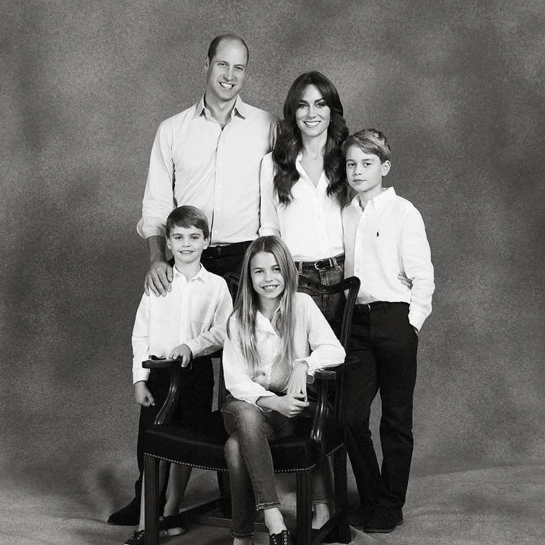 بطاقة أمير وأميرة ويلز بشكل مختلف هذا العام