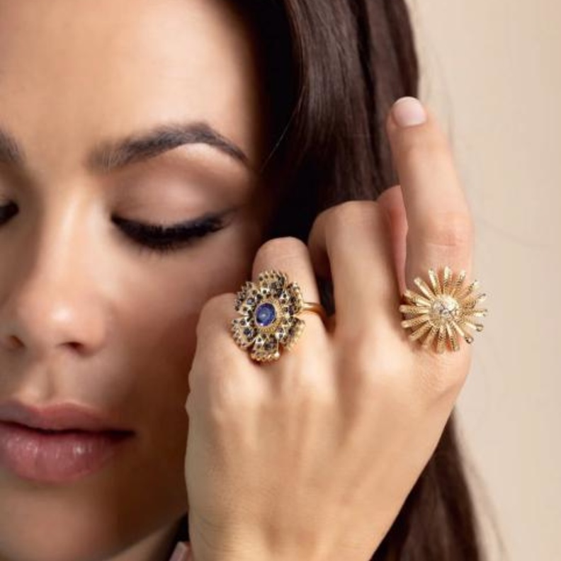 خاتم على شكل عباد الشمس من هارويل غودفري Harwell Godfrey 