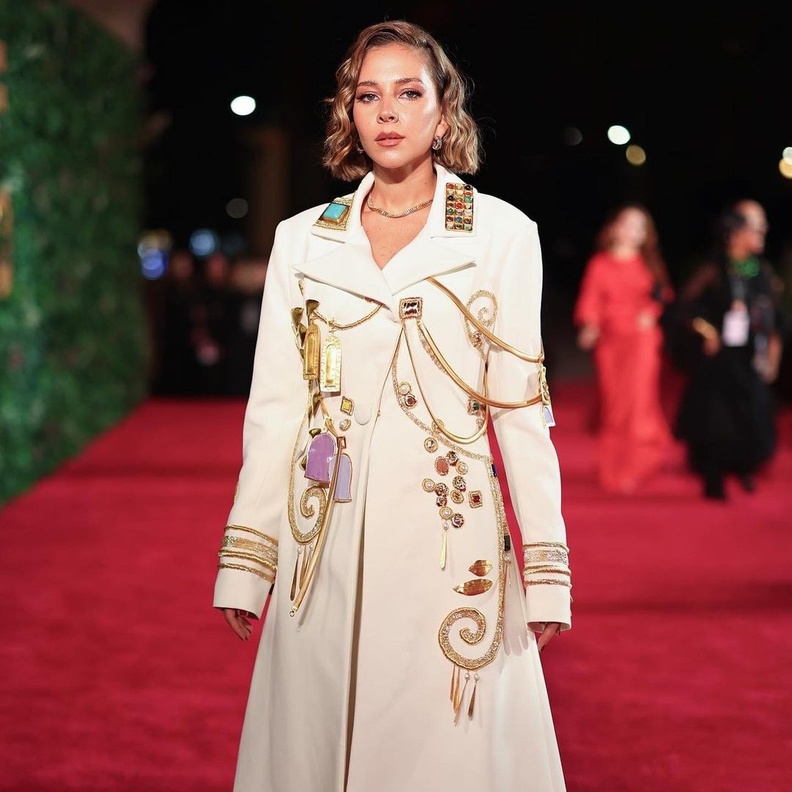 تصاميم مجوهرات فارهة من دار كارتييه Cartier زيّنت إطلالات المشاهير خلال مهرجان البحر الأحمر السينمائي