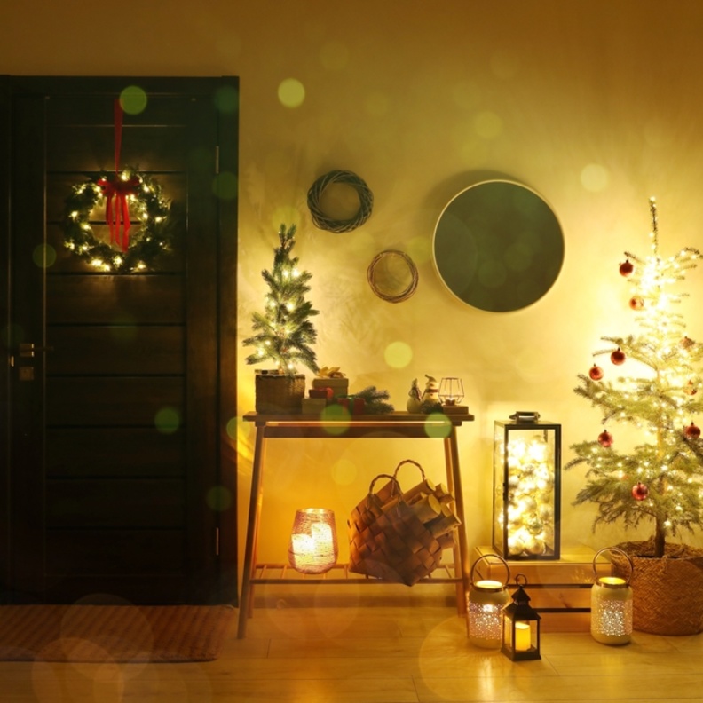 6 أفكار ملهمة لتزيين مدخل المنزل لعيد الميلاد "الكريسماس"