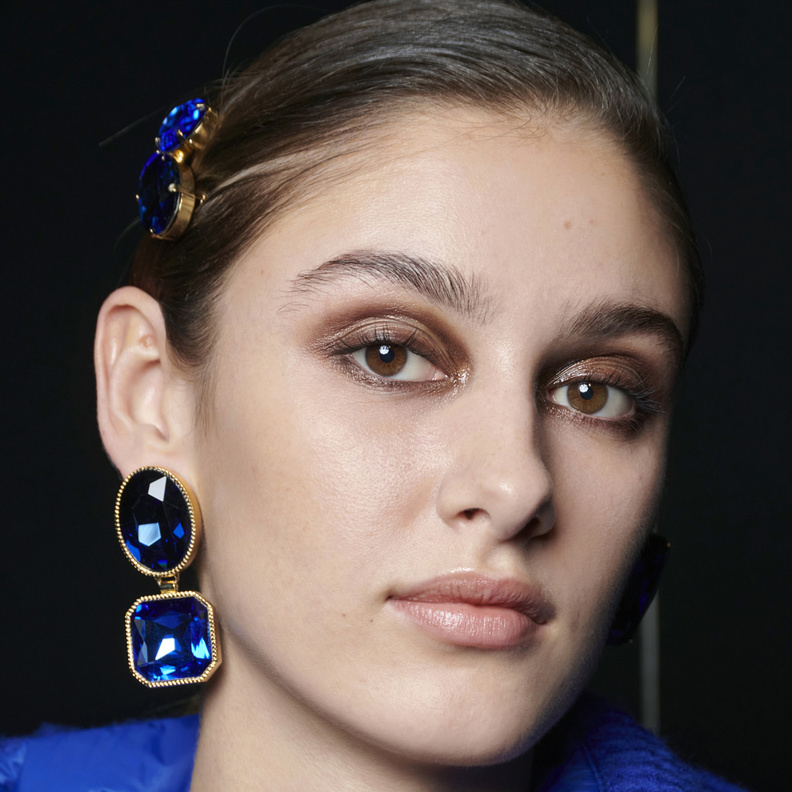 ابتهجي بموسم الأعياد مع أجدد العطور الفرنسية الراقية من خياراتنا لك