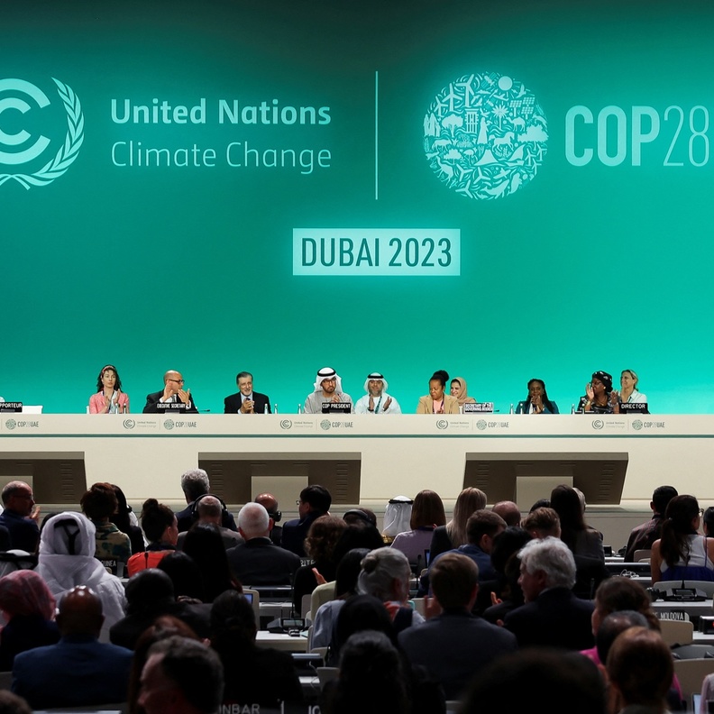 اتفاق تاريخي في قمة المناخ  COP28لخفض استهلاك الوقود الأحفوري