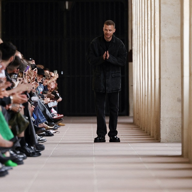 جيفنشي وماثيو ويليامز يفترقان بعد تعاون دام ثلاث سنوات