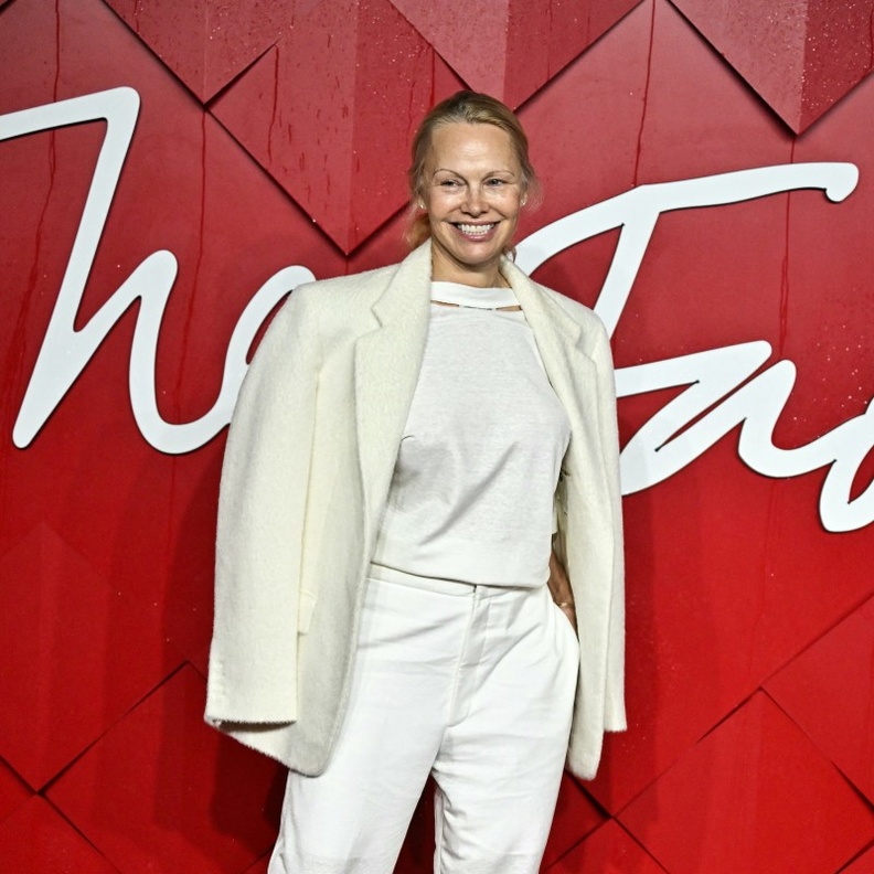 باميلا اندرسون