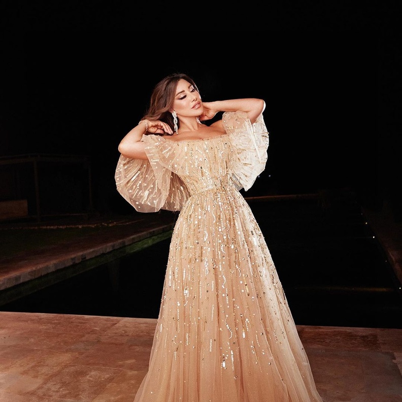 أجمل أزياء نجوى كرم بفساتين السهرة في حصاد 2023 