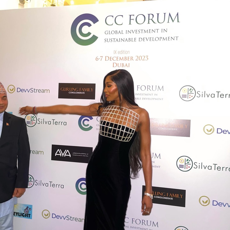 نعومي كامبل 