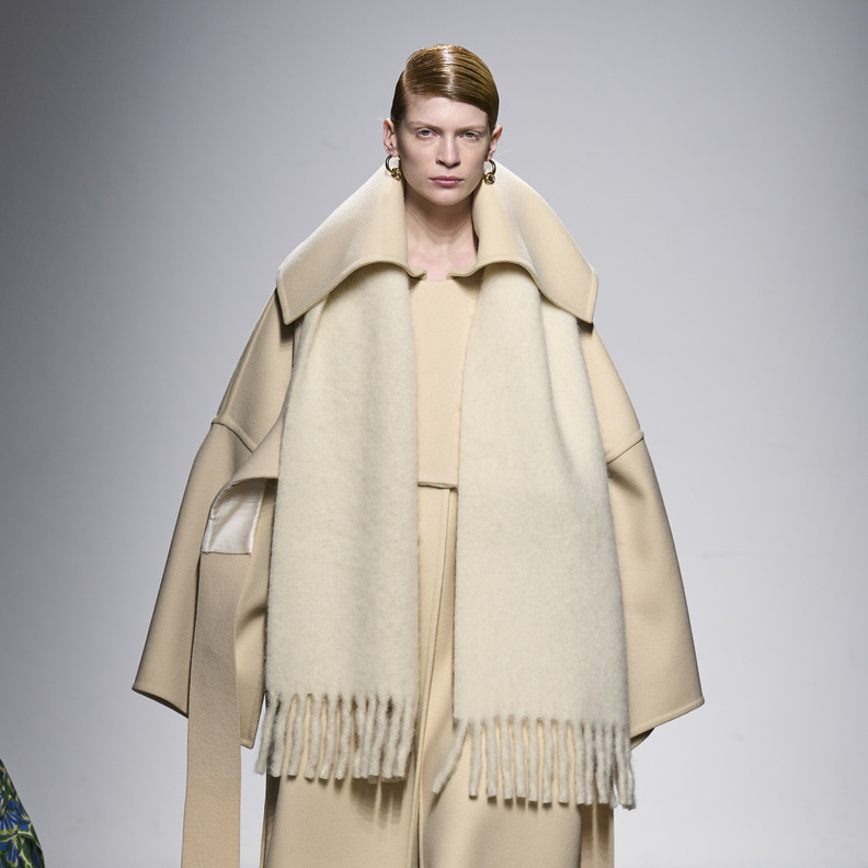 واكبي الموضة بكل صيحاتها واختاري الألوان الترابية في الشتاء