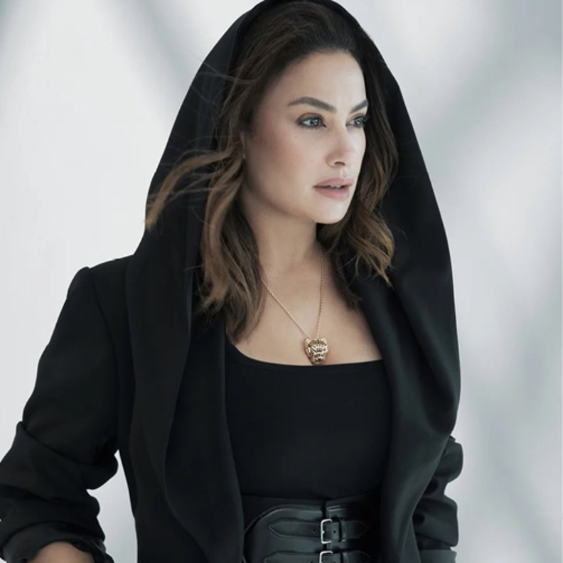 خبراء تجميل يجمعون بين الإبداع و الفن والجمال .. لمحات عن موهبتهم