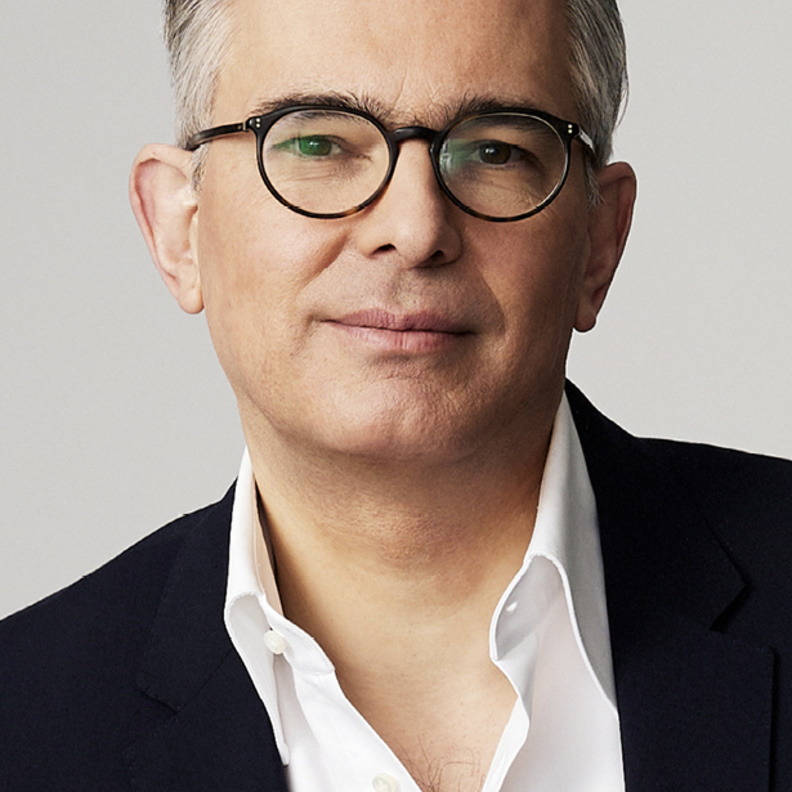  قطاع التصاميم الفاخرة و سلوك المستهلك