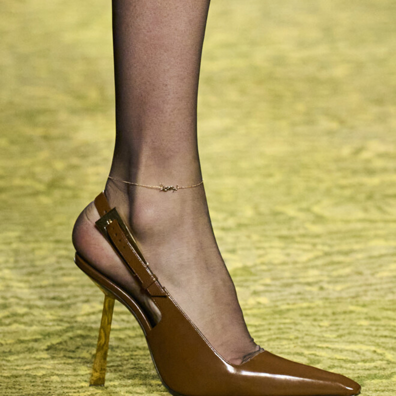 حذاء شيك ولافت من Saint Laurent