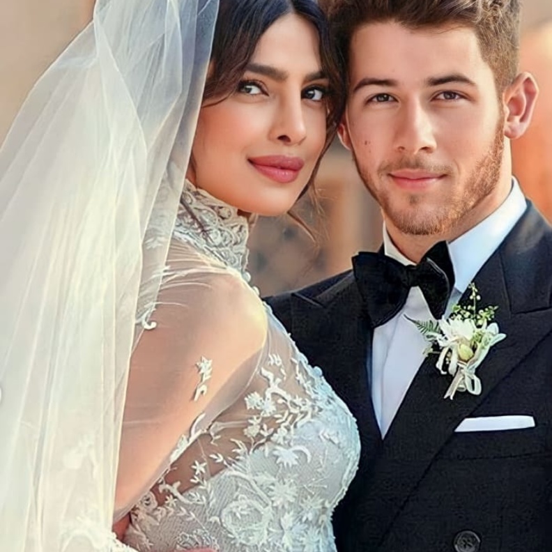 بريانكا شوبرا ونيك جوناس في يوم زفافهما