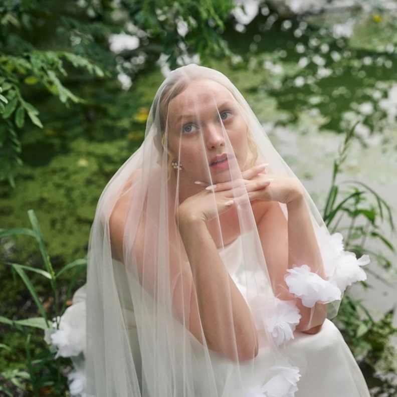 طرحات العروس@alexandragrecco