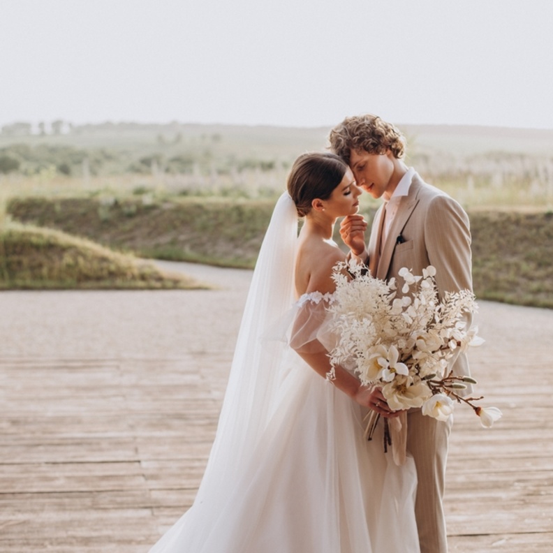 ما يجب إنجازه وتجنبه أثناء التخطيط لحفل الزفاف