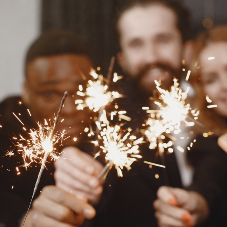 أحلى الأجواء بانتظار الضيوف في منتجع موڤنبيك جزيرة المرجان