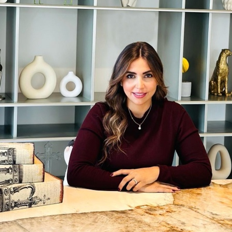 بيرلا زغيب - معالجة في علم النفس العيادي ومحاضرة جامعية