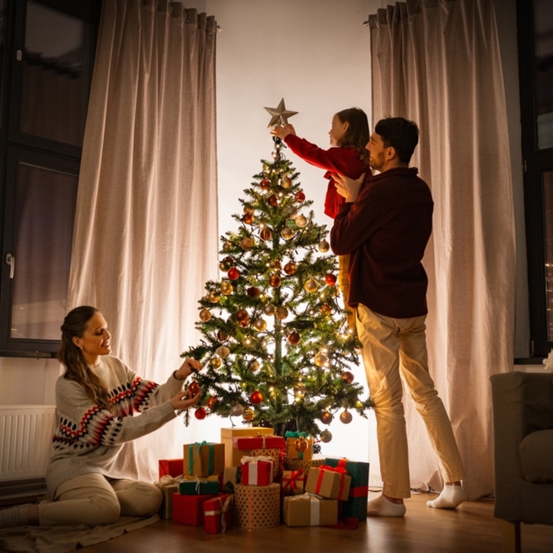 7 خطوات لتزيين شجرة عيد الميلاد "الكريسماس" كالمحترفين