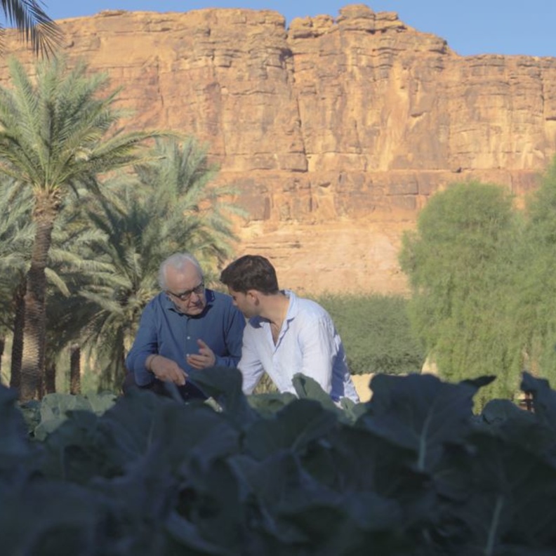 مطعم عالمي جديد في العلا.. الطاهي العالمي آلان دوكاس يفتتح مطعمه الأول بالعلا