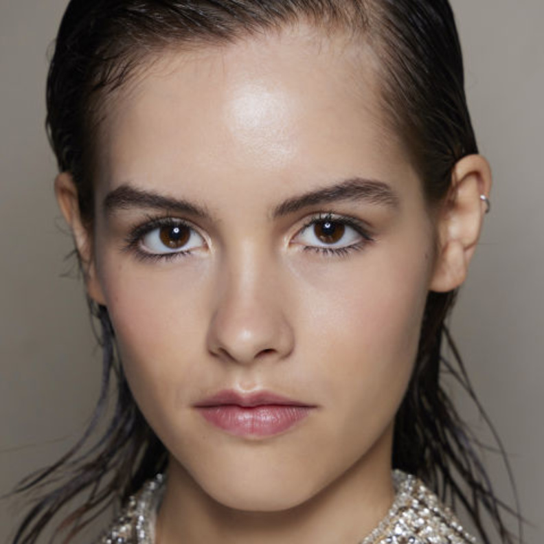 كيف تجعلين روتينك للعناية بالبشرة أكثر فعالية في العام 2024؟