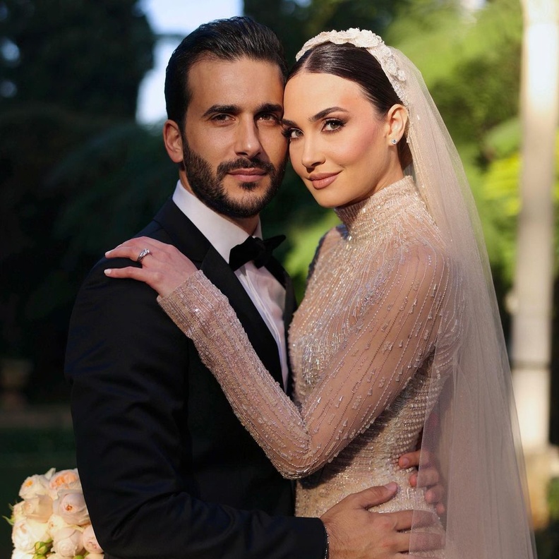 رينا شيباني تُزف عروسا.. تفاصيل إطلالتها الحالمة بالأبيضوحفل زفافها الفخم