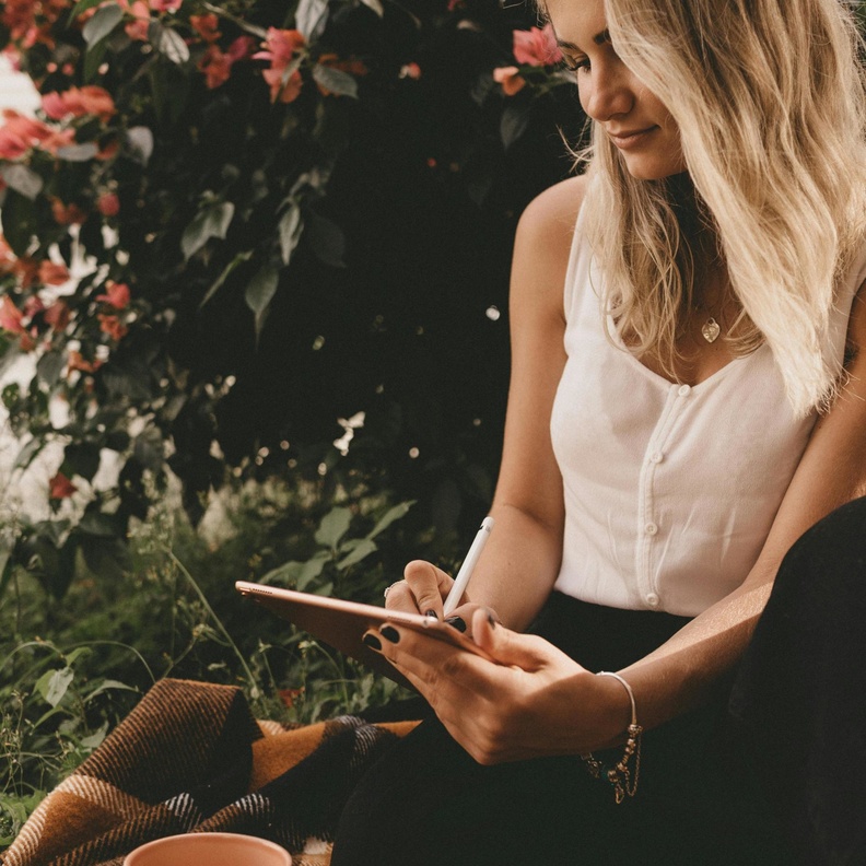 لا مجال للندم على أخطاء الماضي بعد الآن.. إليكِ 8 مفاتيح سرية لتحقيق ذلك