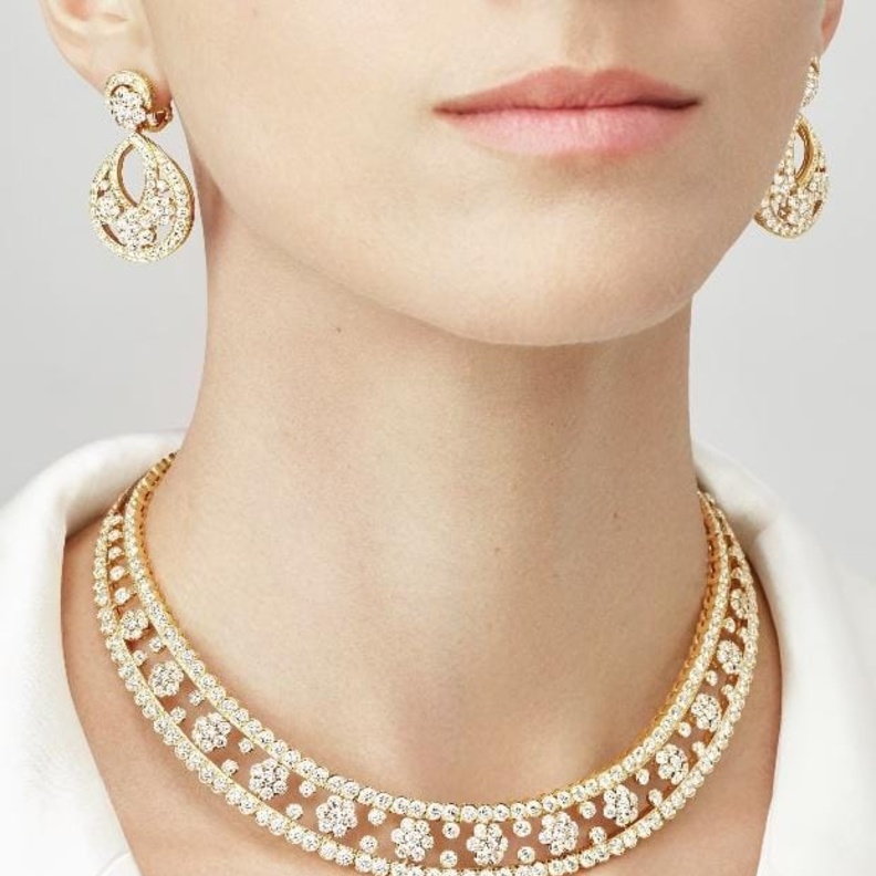 ما هو طقم ذهب الزفاف وأهم تفاصيله؟