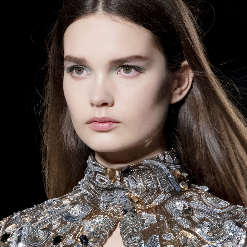 دليلك لإطلالة منتعشة في بداية السنة الجديدة