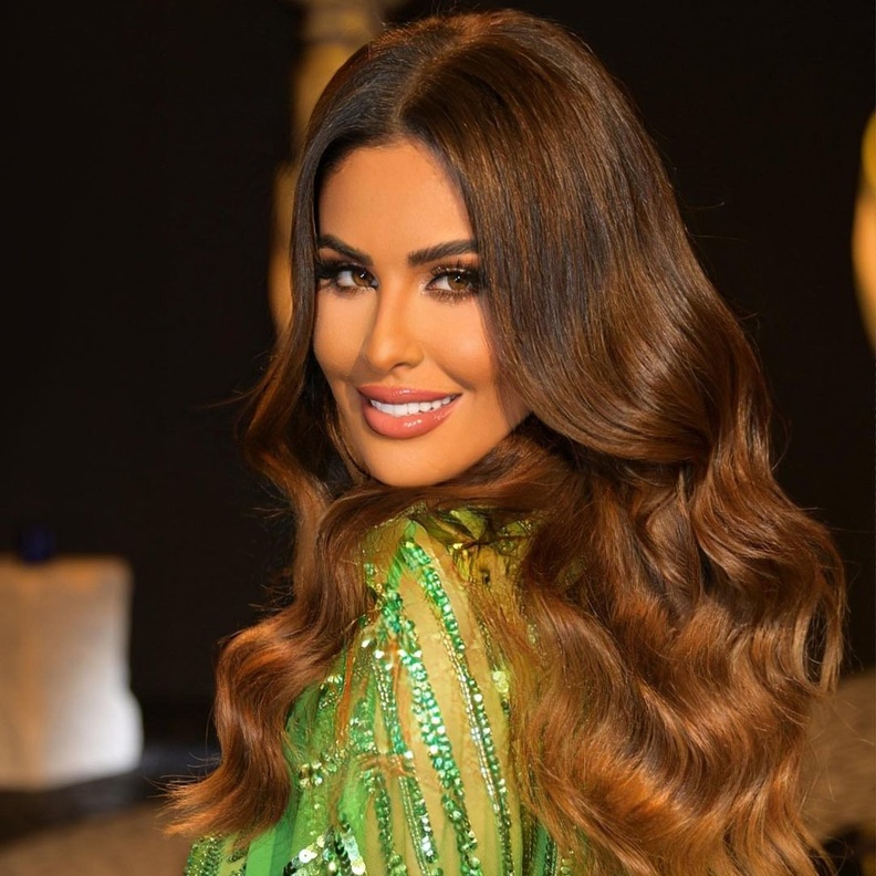 مي سليم تلهمك بأجمل صبغات الشعر البني وتدرجات موضة عام 2024