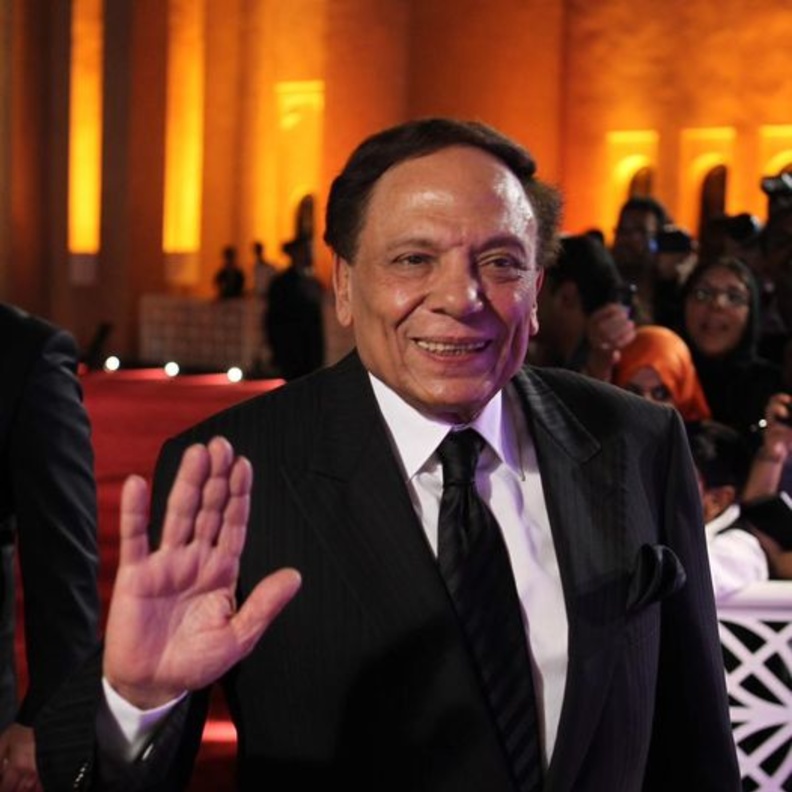 عادل امام يعتزل الفن ... إليكم محطات مضيئة في نجومية عادل إمام المتواصلة