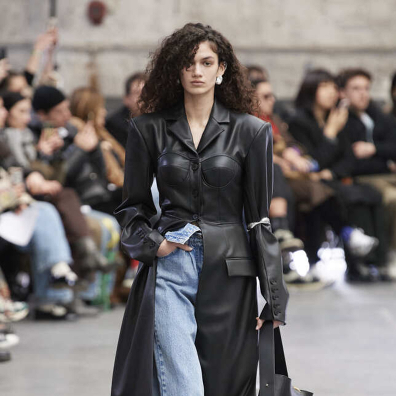 إطلالة من Rokh