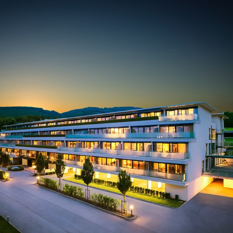 حافظي على صحتك عبر مستشفيات سويسرا وعياداتها