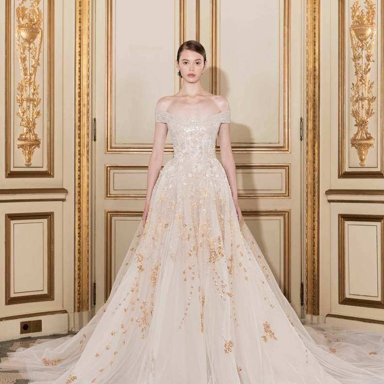 ١٠صيحات أنيقة لفساتين الزفاف على العروس اتباعها للحصول على المظهر المثالي