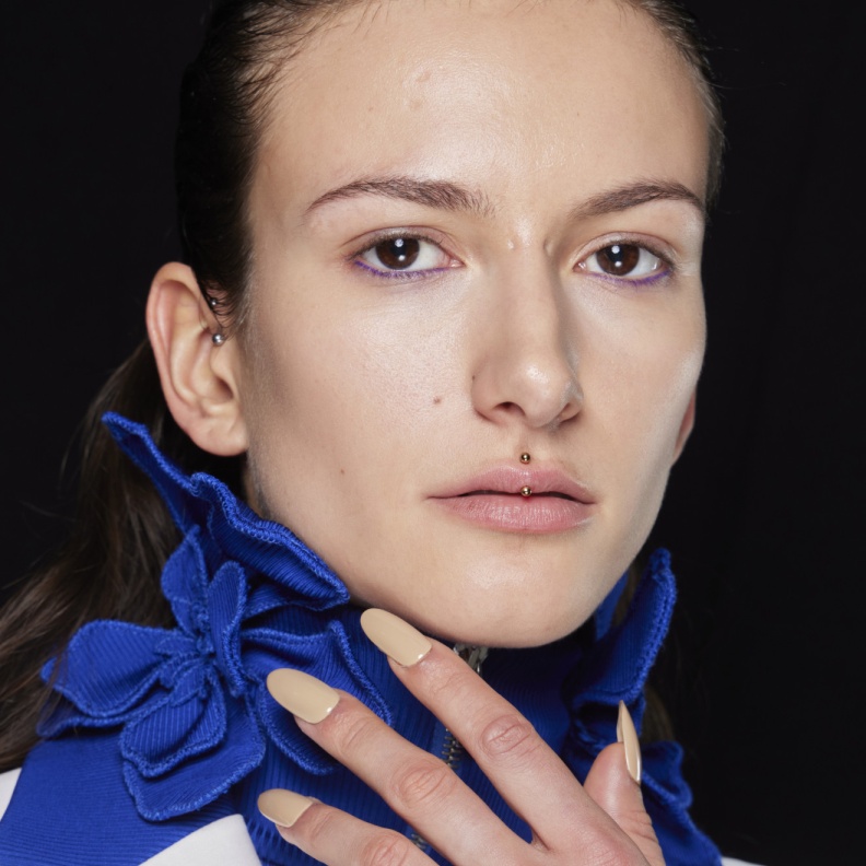 أهمية العناية لتقوية الاظافر وحمايتها من التكسر