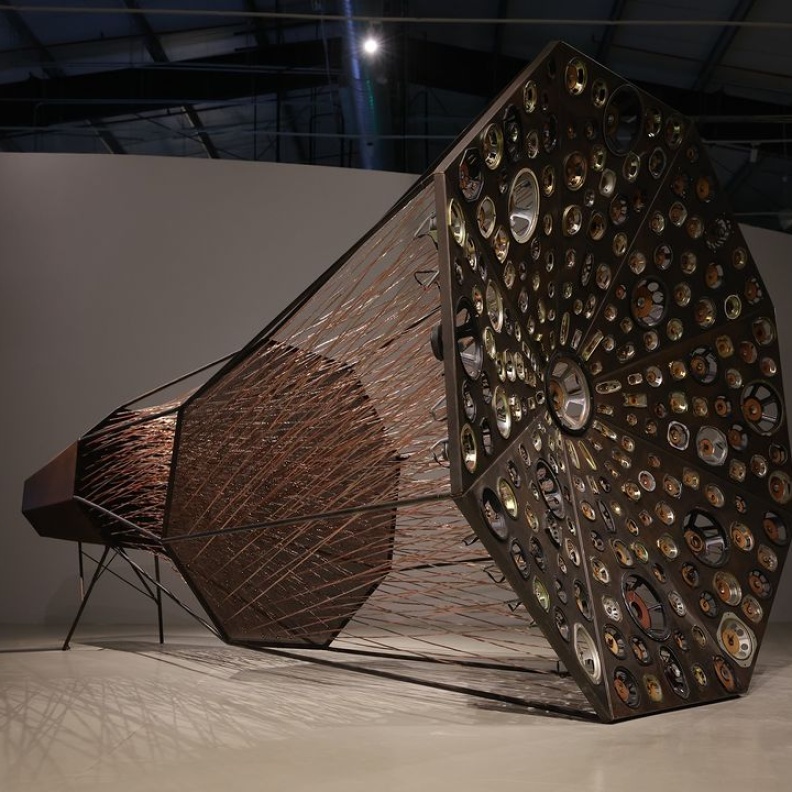 استكشفوا كنوز الليل الدفينة.. في المعرض الجديد في المتحف السعودي للفن المعاصر